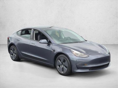 Used 2023 Tesla Model 3 Long Range AWD/4WD image 3