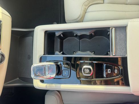 New 2026 Volvo XC90 B6 Ultra AWD/4WD image 20