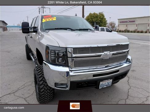 Used 2008 Chevrolet Silverado 2500 LT w/ 1LT Convenience Package image 1