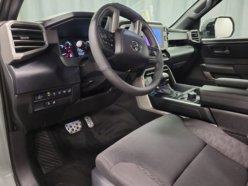 Used 2026 Toyota Tundra SR5 w/ TRD Off-Road Package AWD/4WD image 17