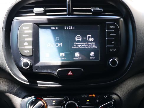 Used 2020 Kia Soul GT-Line FWD image 45