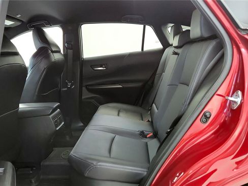 Certified 2023 Toyota Venza Nightshade image 21