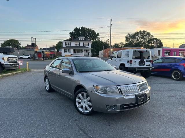Used 2008 Lincoln MKZ FWD image 2