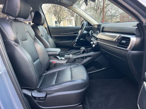 Used 2023 Kia Telluride LX image 26