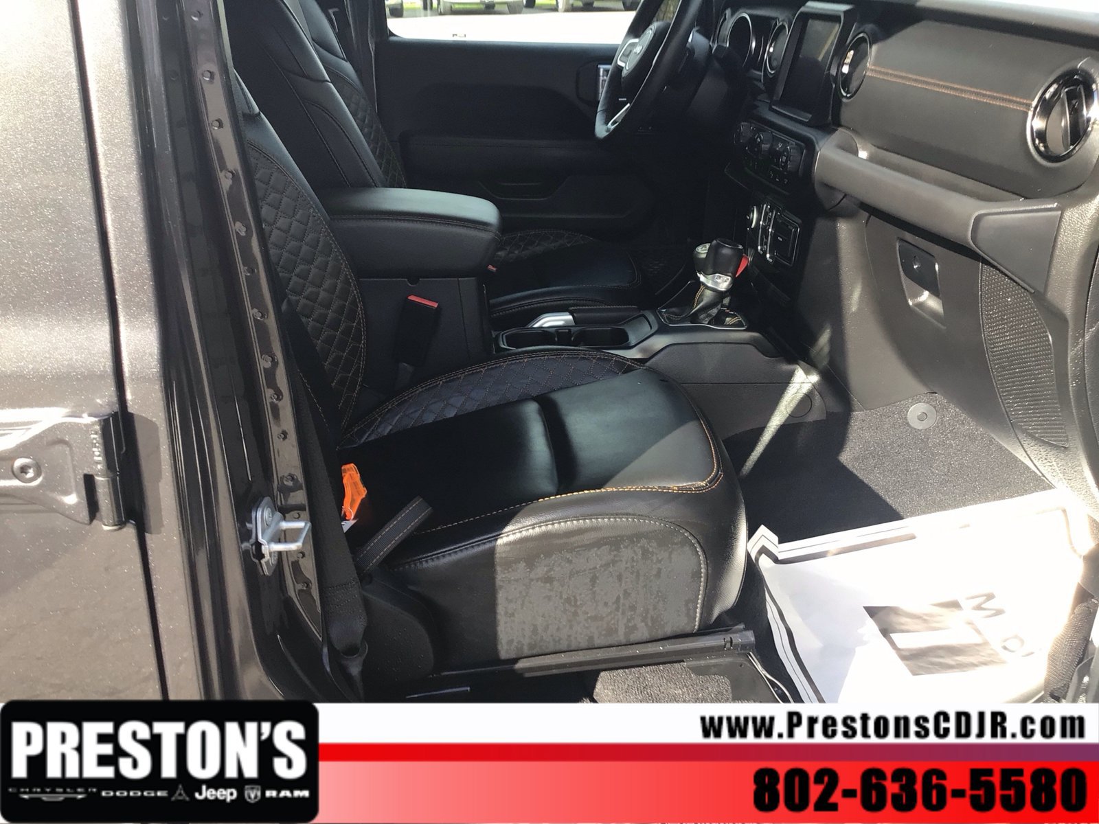 Used 2021 Jeep Gladiator Overland AWD/4WD image 21