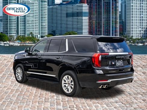Used 2025 GMC Yukon Denali AWD/4WD image 6