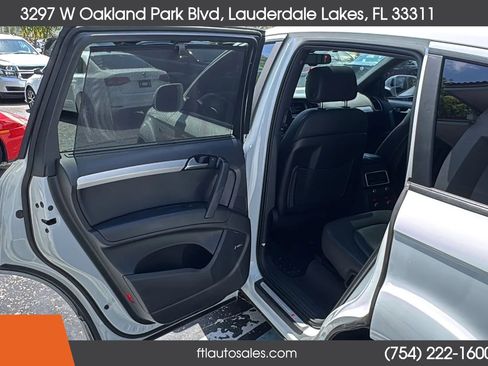 Used 2015 Audi Q7 3.0T S line Prestige w/ S Line Package AWD/4WD image 28