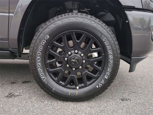 New 2025 RAM 3500 Limited image 11