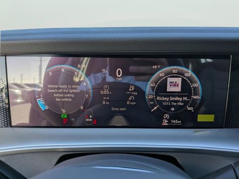 New 2026 Volkswagen Tiguan SE FWD image 26