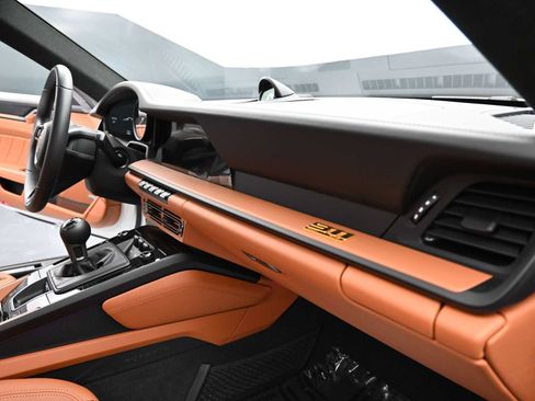 Certified 2024 Porsche 911 GT3 RS RWD image 27