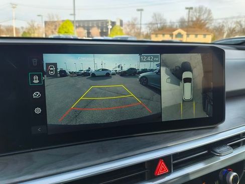 Certified 2026 Kia Sorento SX Prestige w/ Olive Brown Leather Package image 8