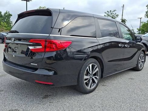 Used 2023 Honda Odyssey Touring image 9