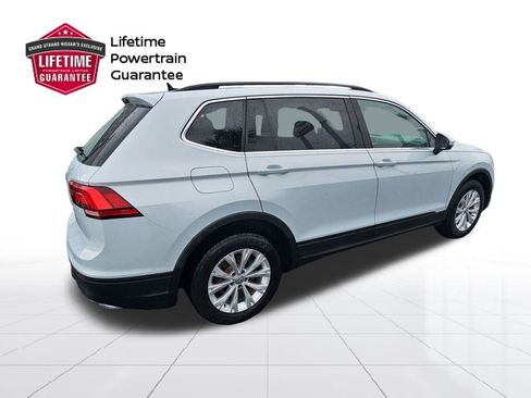 Used 2019 Volkswagen Tiguan SE w/ Panoramic Sunroof Package FWD image 7