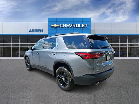 Used 2023 Chevrolet Traverse LT AWD/4WD image 7
