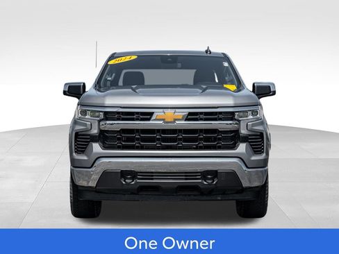 Used 2024 Chevrolet Silverado 1500 LT AWD/4WD image 2