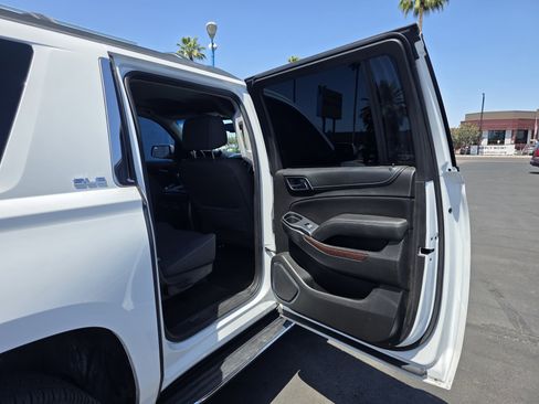 Used 2018 GMC Yukon XL SLE w/ Convenience Package image 21