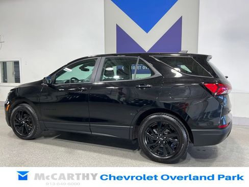 Used 2024 Chevrolet Equinox LS w/ Midnight Edition FWD image 7