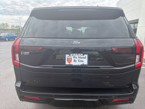 New 2026 Ford Expedition Platinum AWD/4WD image 4