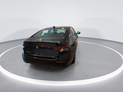Used 2024 Honda Accord EX image 7