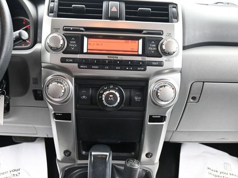 Used 2011 Toyota 4Runner SR5 w/ Convenience Pkg image 22