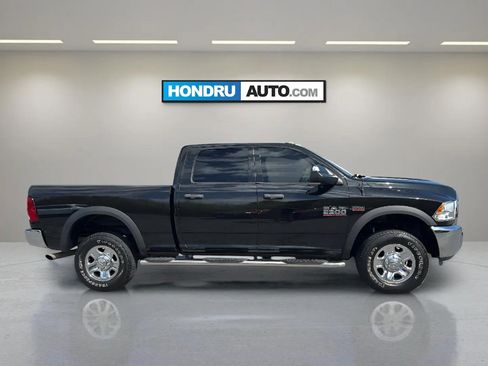 Used 2017 RAM 2500 Tradesman w/ Chrome Appearance Group image 6