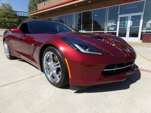 Used 2017 Chevrolet Corvette Stingray Coupe w/ 2LT Preferred Equipment Group RWD image 3