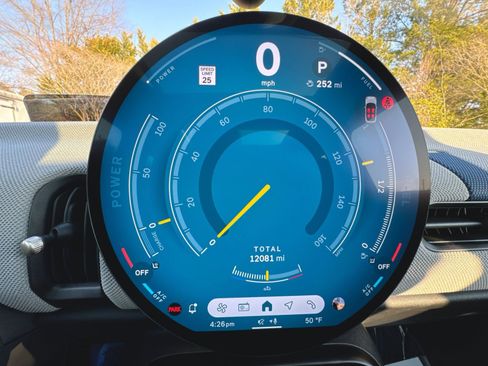 Used 2025 MINI Cooper 2-Door Hardtop image 20