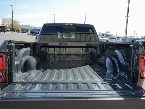New 2026 RAM 2500 Warlock AWD/4WD image 9