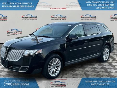 Used 2010 Lincoln MKT AWD image 1