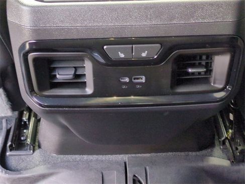 Certified 2022 Chevrolet Silverado 1500 ZR2 w/ Technology Package image 22