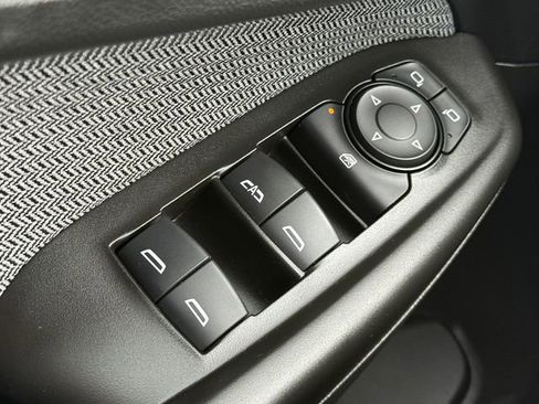 Used 2023 Chevrolet TrailBlazer LT FWD image 22