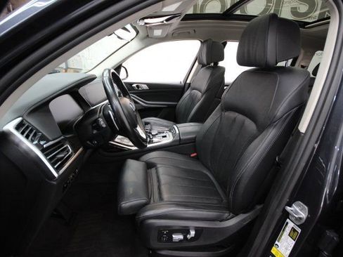Used 2019 BMW X7 xDrive40i w/ Premium Package image 13