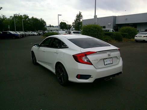 Used 2021 Honda Civic Sport image 3