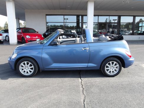Used 2007 Chrysler PT Cruiser Convertible w/ Spring Special Group image 10