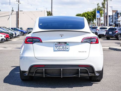 Used 2025 Tesla Model Y Performance AWD/4WD image 7