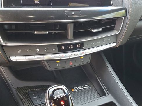 Certified 2023 Cadillac CT5 V w/ LPO, ONYX Package image 31