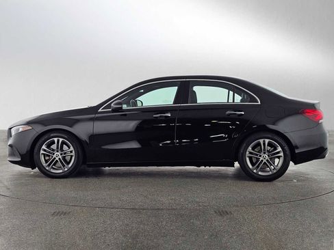 Used 2020 Mercedes-Benz A 220 image 2