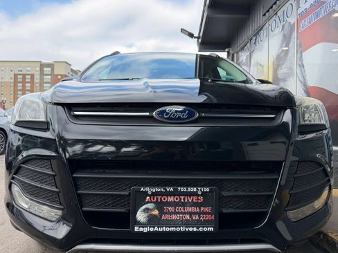 Used 2014 Ford Escape SE w/ Equipment Group 201A FWD image 8