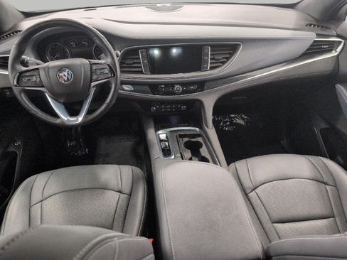 Used 2023 Buick Enclave Essence AWD/4WD image 6