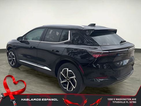 Used 2025 Chevrolet Equinox EV LT image 3