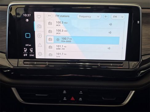 New 2026 Volkswagen Atlas SEL image 12