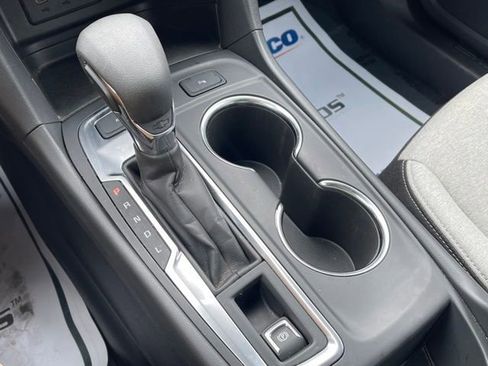 Used 2024 Chevrolet Equinox LT image 13