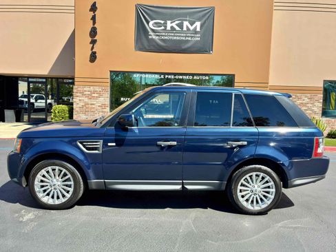 Used 2011 Land Rover Range Rover Sport HSE AWD/4WD image 3