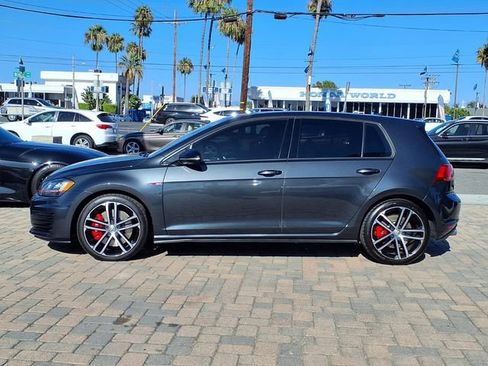 Used 2017 Volkswagen GTI SE FWD image 2