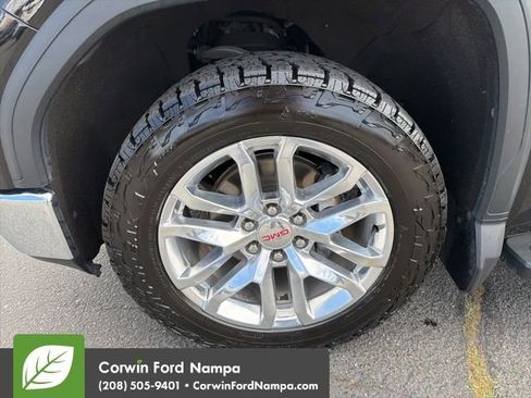 Used 2021 GMC Sierra 1500 SLT w/ SLT Premium Plus Package AWD/4WD image 9
