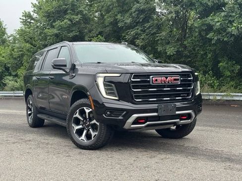Used 2025 GMC Yukon XL AT4 AWD/4WD image 1