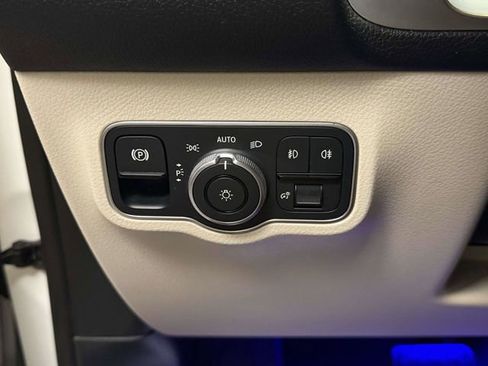 Certified 2023 Mercedes-Benz GLB 250 4MATIC image 20