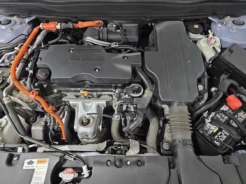 Used 2022 Honda Accord Touring image 13