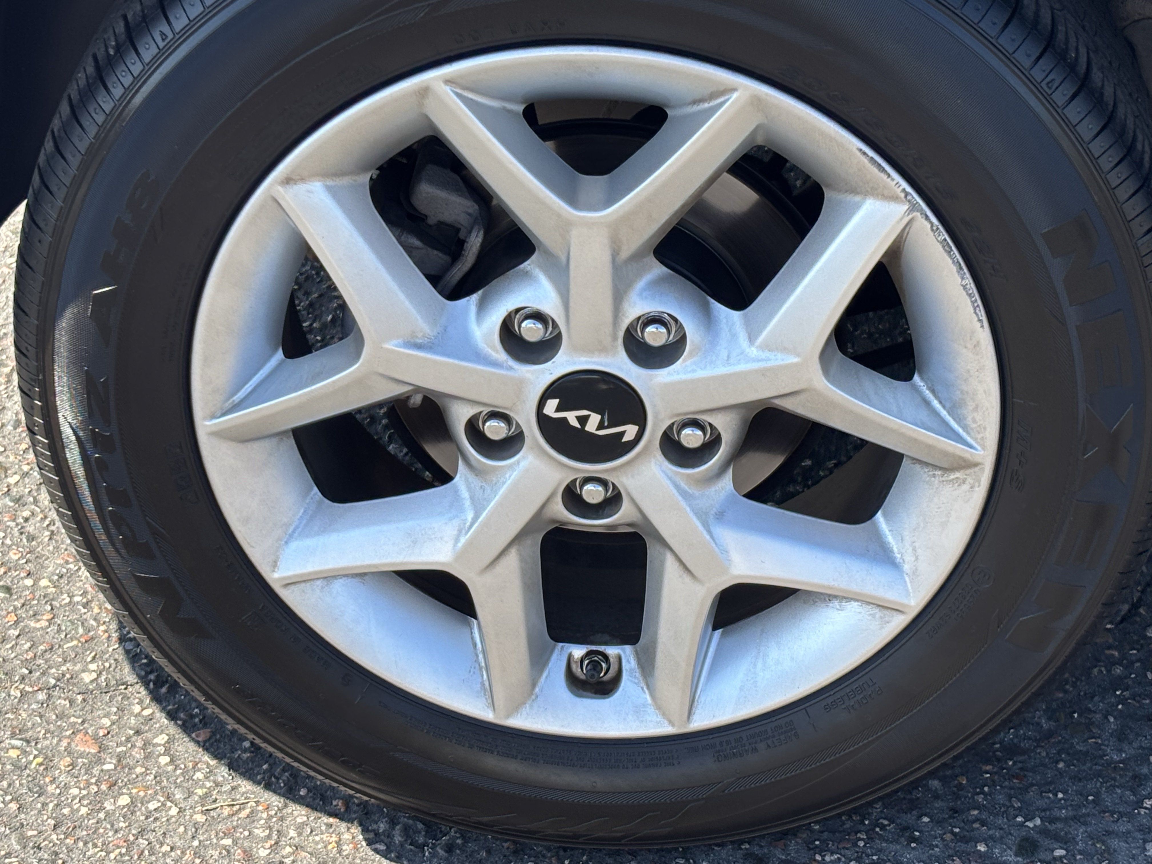 Certified 2025 Kia Soul S FWD image 7