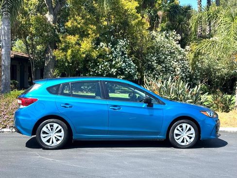 Used 2017 Subaru Impreza 2.0i image 5